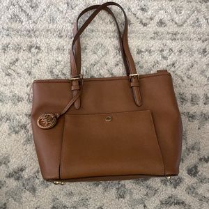 Michael Kors Jet Set bag